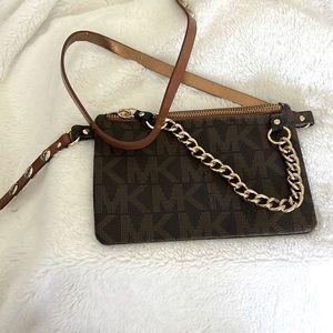 Michael Kors Signature logo pull chain belt